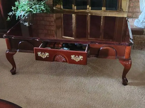 Set of 3 wood tables (coffee table, 2 end tables)