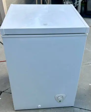 Kenmore 4 Cu. Ft. Upright Freezer Super Clean Works Perfectly Like New