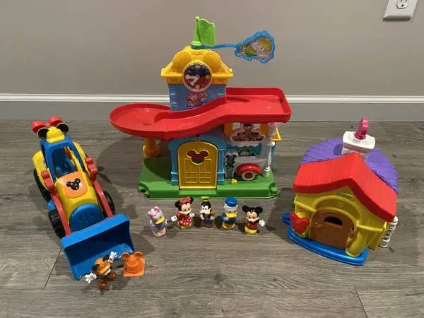 ♥ LITTLE PEOPLE MAGICAL DAY AT DISNEY ~ HOUSE ~ MICKEY & MINNIE