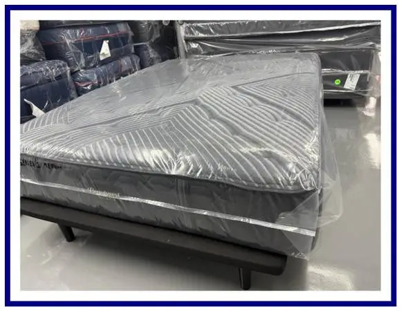 QUEEN SIZE SIMMONS BEAUTYREST BLACK SERIES 1 MATTRESS & BOX BED