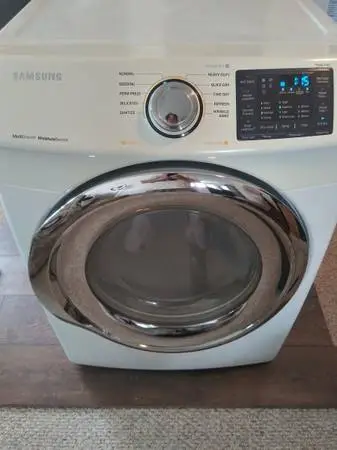 Samsung Natural Gas MultiSteam MoistureSensor Dryer