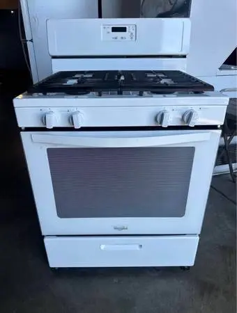 Whirlpool White 30” GAS Stove