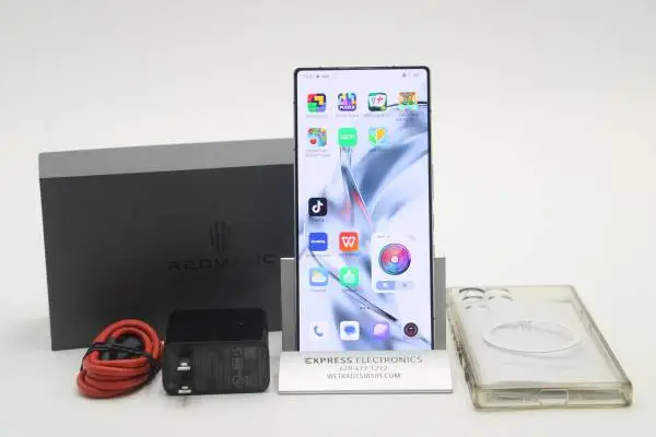 OPEN BOX RedMagic 11 Pro *16GB + 512GB* Global NX809J FACTORY UNLOCKED