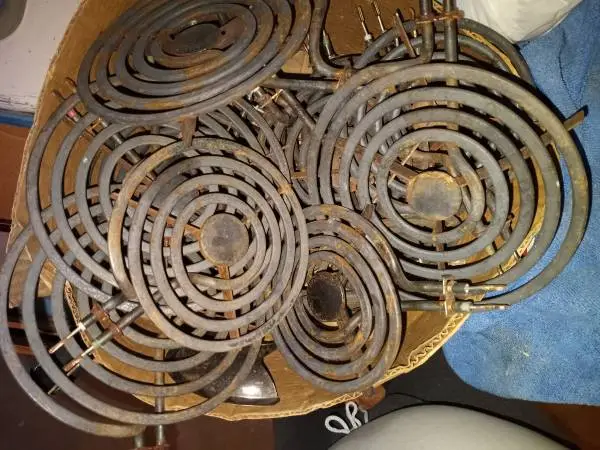 Electric Range - Stove Top Eyes / Elements