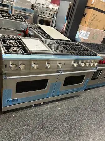 STAINLESS STEEL VIKING RANGE 60 INCH