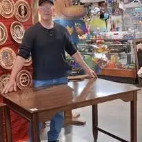 Large Sturdy Table great for Puzzles Crafts or Dining 4’w-30d-31h $30e
