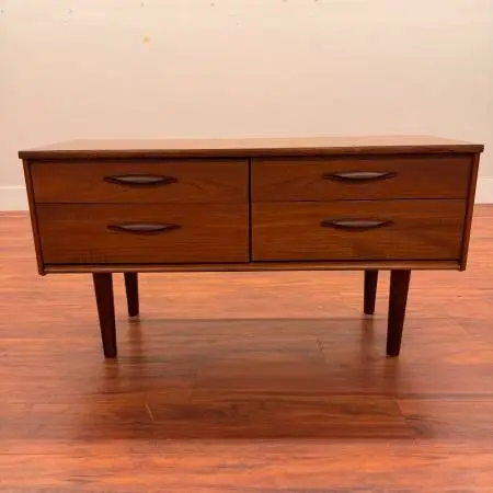 7 DIFFERENT Dressers, Chest of Drawers, Mid Century, Vintage