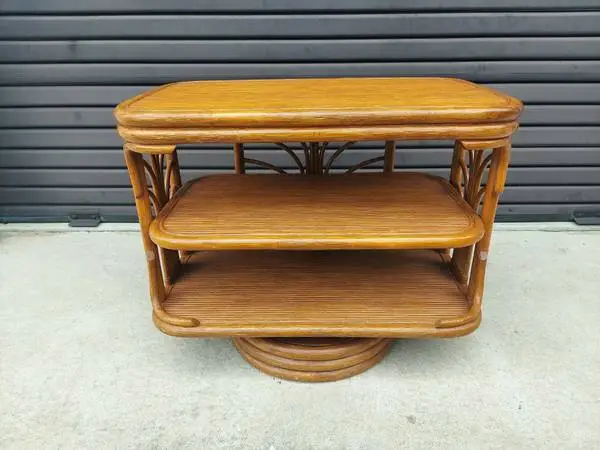 Vintage Mid Century Modern Rattan 3 Tier Revolving Table / TV Stand.