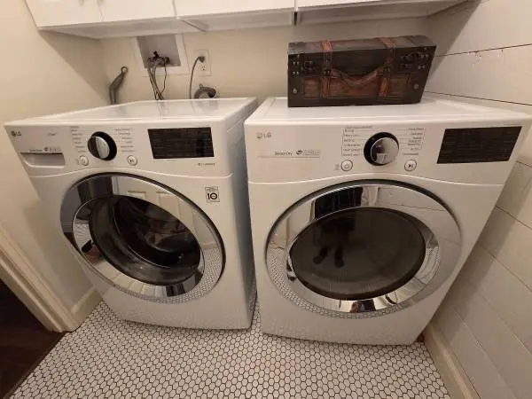 LG Washer & Steam Dryer Set