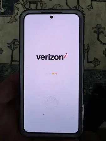Samsung S22 Verizon (unlocked)