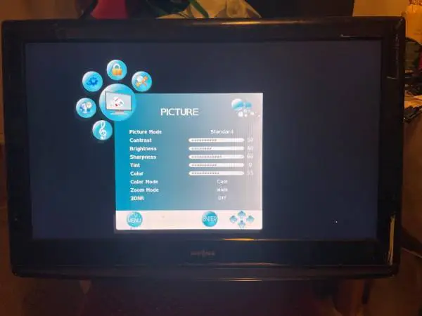 Insignia 32” Screen Flat Panel TV DVD Combo Television Set