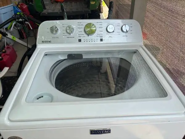 Maytag washing nachine