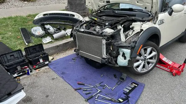 MOBILE BMW MECHANIC