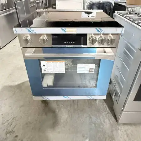 Bosch HIS8055U 30 Slide-In Induction Range Stainless Steel