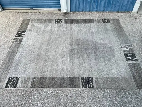 Rectangular Area Rug-(10x 13ft / light gray / unique loom )- Used