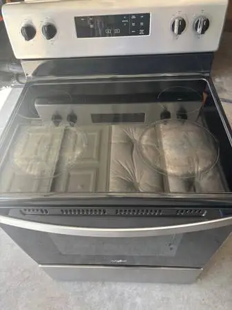 Electric stove works perfect will deliver