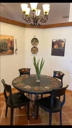 Round Dining Table