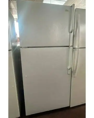 Maytag Top Freezer White Refrigerator