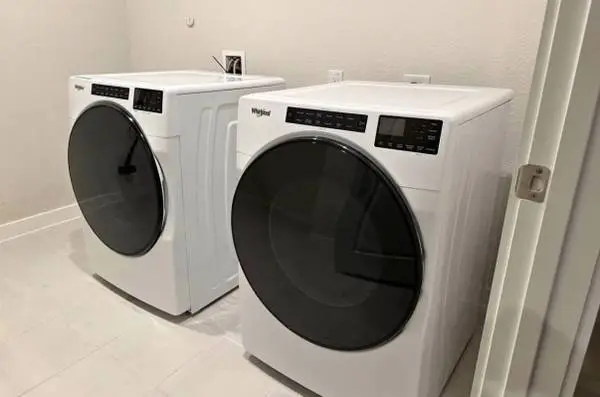Whirlpool Washer And Dryer