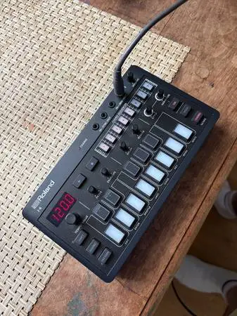 Roland AIRA J-6 Synth for sale!