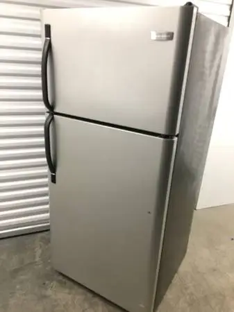 FREE DROP OFF - FRIGIDAIRE 18 CU. FT. TOP FREEZER REFRIGERATOR IN SILVER