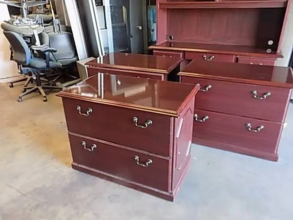 Traditional Mahogany Lateral files also matching desk set available ea