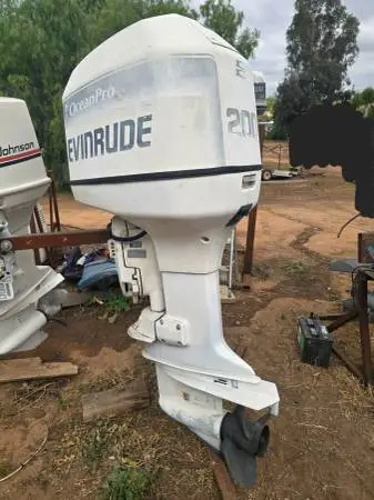1998 Evinrude OceanPro 200hp Outboard