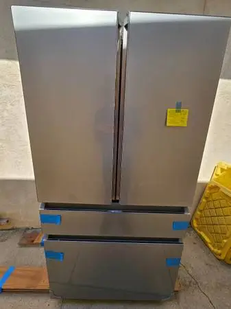 NEW GE Cafe 23.2 CU FT Counter-Depth French-Door Refrigerator Fridge
