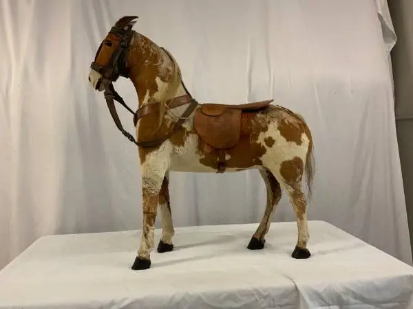 Horse statue