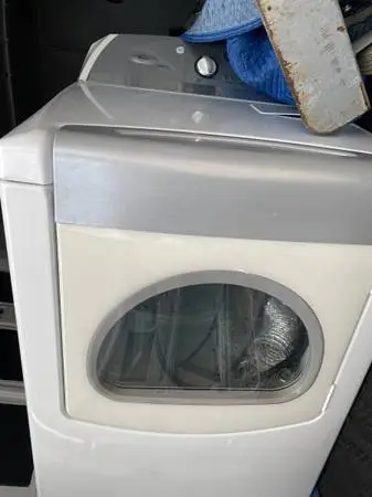 Washer/ electric Dryer SET. So Many Features
