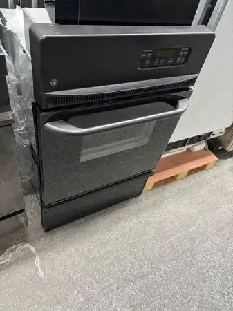 GE GAS OVEN BLACK