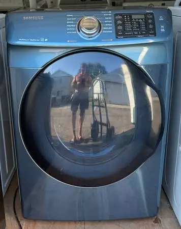 Samsung 7.5 cu ft GAS Dryer, Blue - MultiSteam, Steam Sanitize