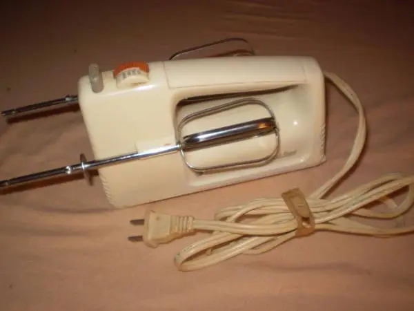 Black & Decker Spatula Smart M24S Hand Held Mixer Tested, Works Great