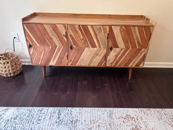 NEW Solid Wood Sideboard/ Dresser/ Credenza