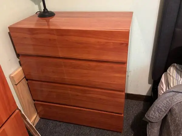 Dresser