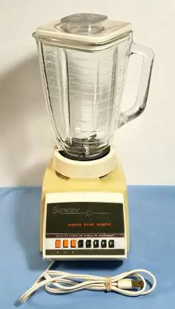 Vintage Osterizer cycle eight blender