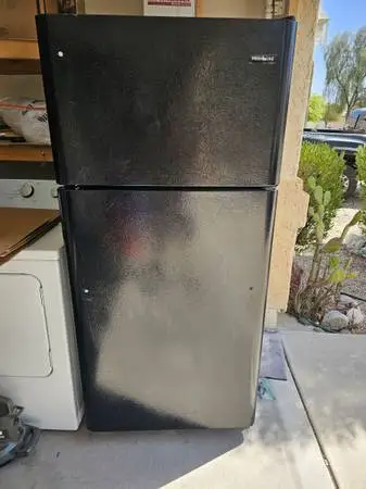 Frigidaire refrigerator