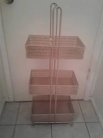 🎈Reduced: Three Tier Metal Storage Stand