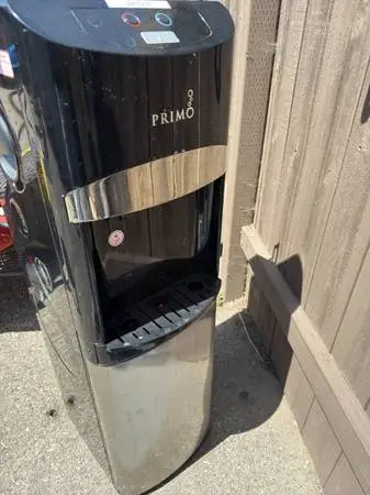 Water dispenser