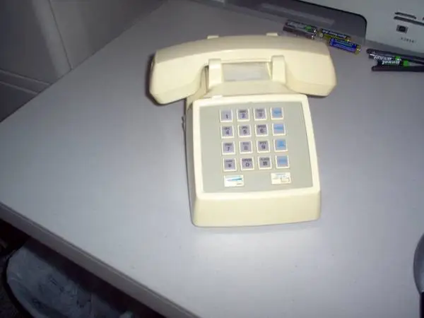 Phone: Table top AT and T.