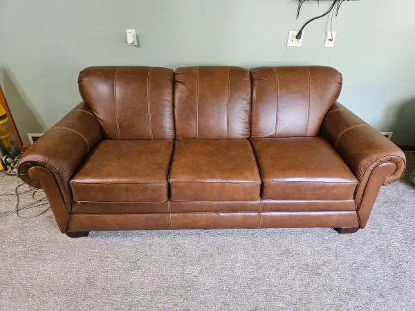 England Leather couches