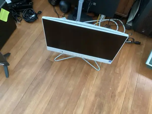 DISCOUNT REHABBED Computers · Monitors · All In Ones