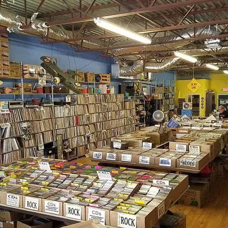 Cash Paid for Vinyl Records, CDs, 8-Tracks, Cassettes, Reel-to-Reels &