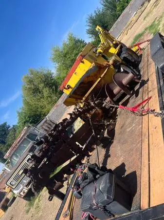 Free equipment / scrap / iron PICK UP FREE