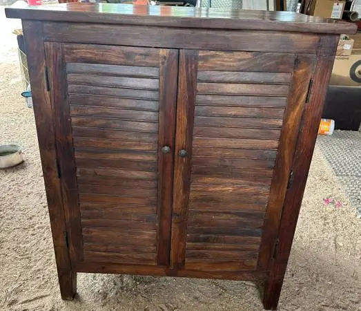 Beautiful Pinewood Storage Kitchen or Bedroom Cabinet