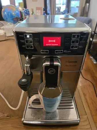 Saeco PicoBraristo 1.5k Expresso Machine (needs svc.)