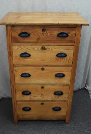 Refurbished 5 Drawer Dresser