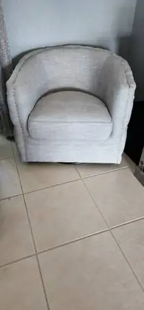 TOMMY HILFIGER SITTING CHAIR