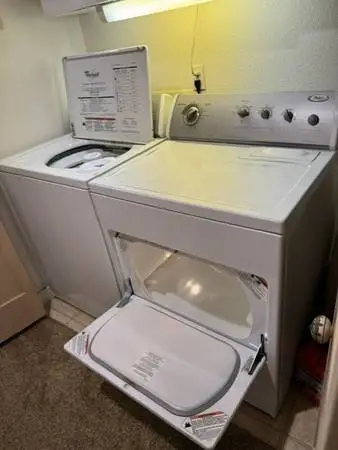 Whirlpool Washer and Dryer Set