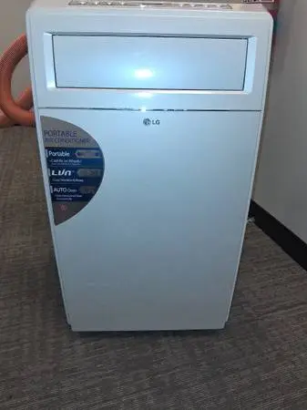 LG 12,000 BTU A/C unit INSIDE